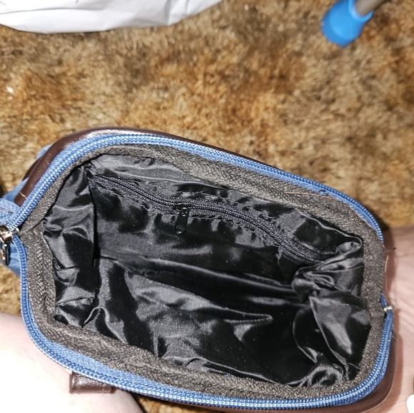 Purse/Satchel - Picture 3 of 4